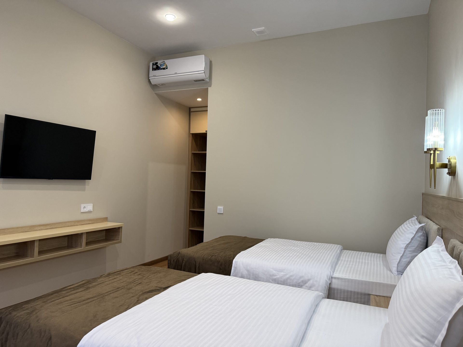 Deluxe twin room with garden view - Photo 1